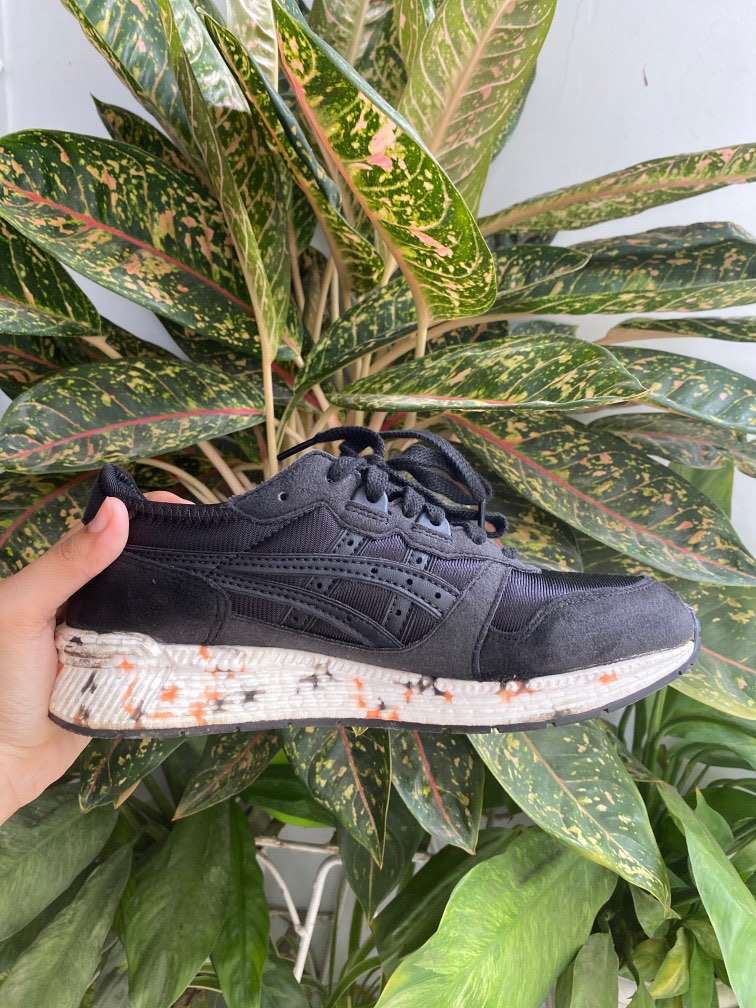 Sepatu running cheap asics
