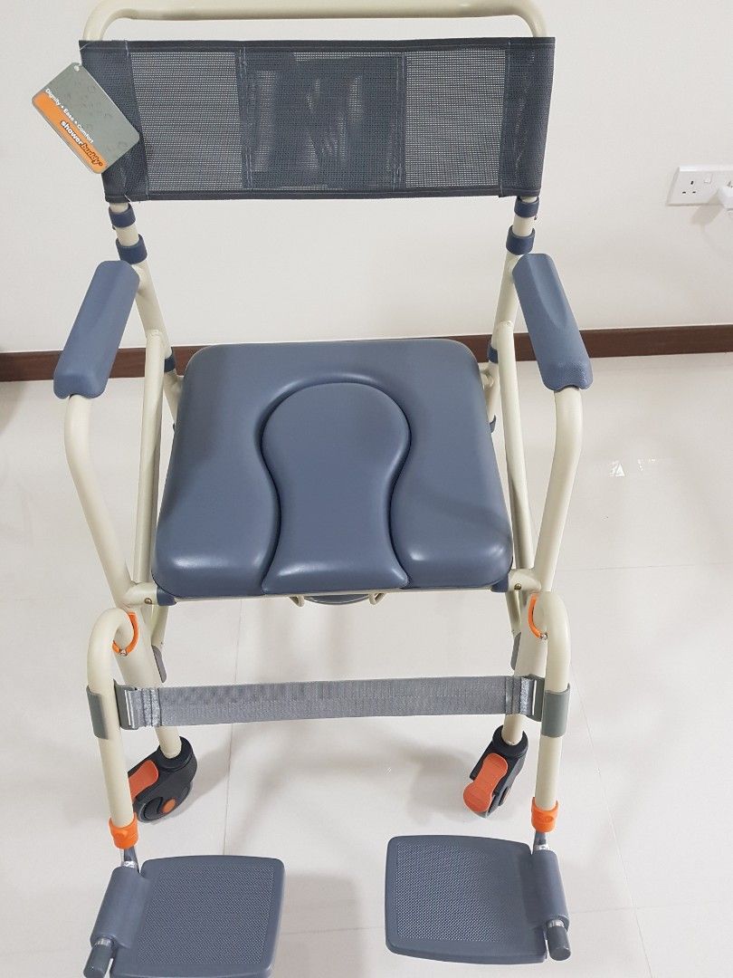 Shower Buddy Roll in Eco SB7e, Everything Else on Carousell