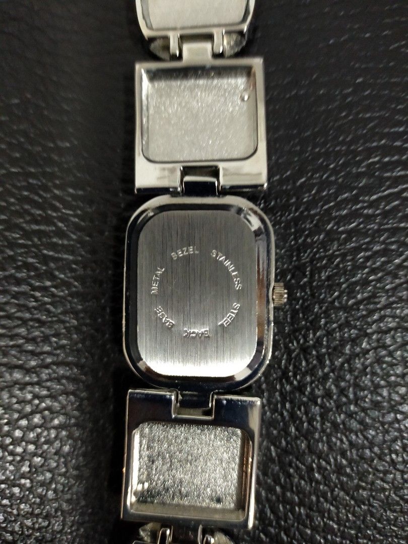Sophie quartz watch shop