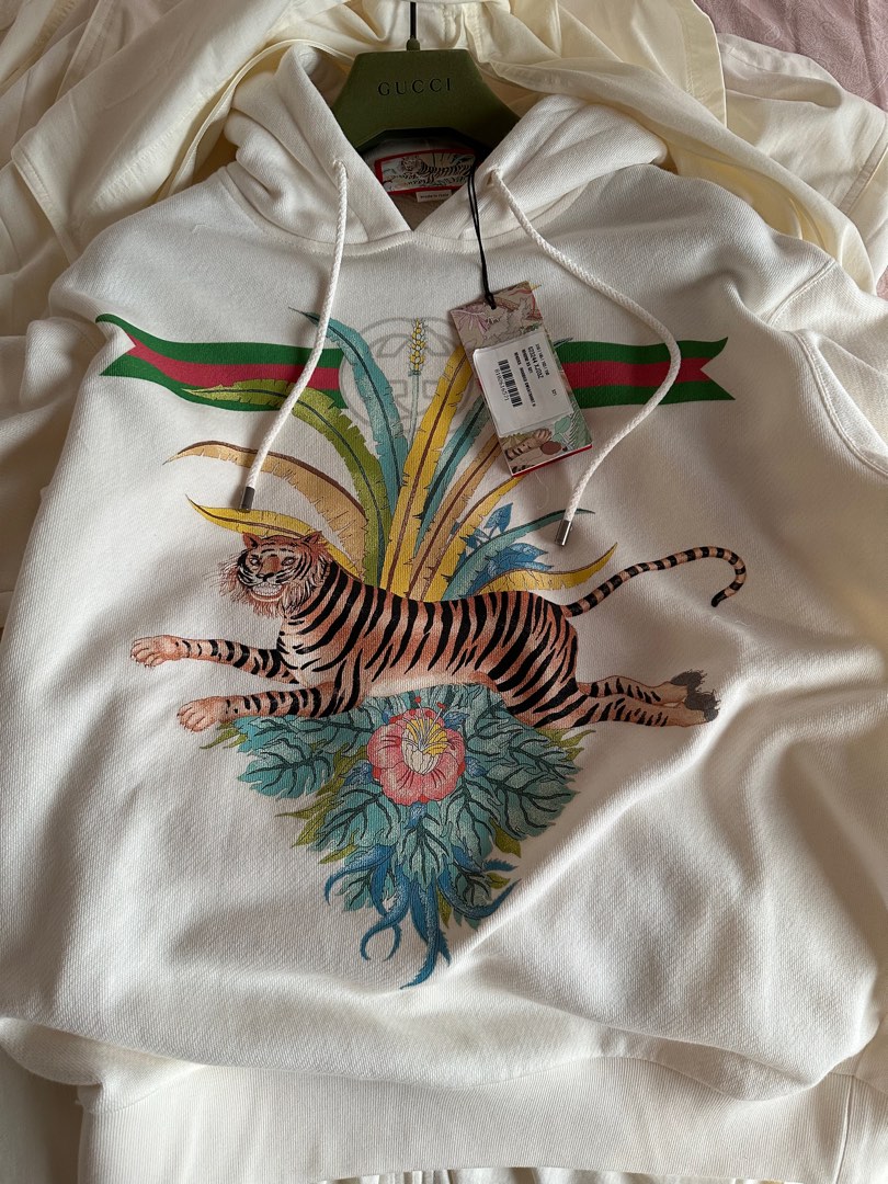 Tiger sale sweatshirt gucci