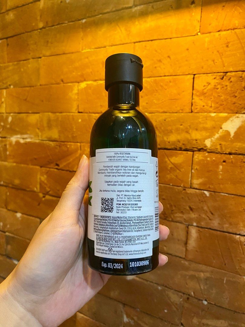 The Body Shop Tea Tree Face Wash 250Ml on Carousell