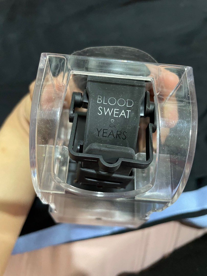 The Hundreds x G-Shock Limited Edition (Category: Men's Watches) located in Davao. Submitted by shocking.bargains (Listing ID 1240646484, Image 3). Description: - Brand new - Still locked inside the case - Still has transparent protective layer **Please send me an offer so we can talk**.