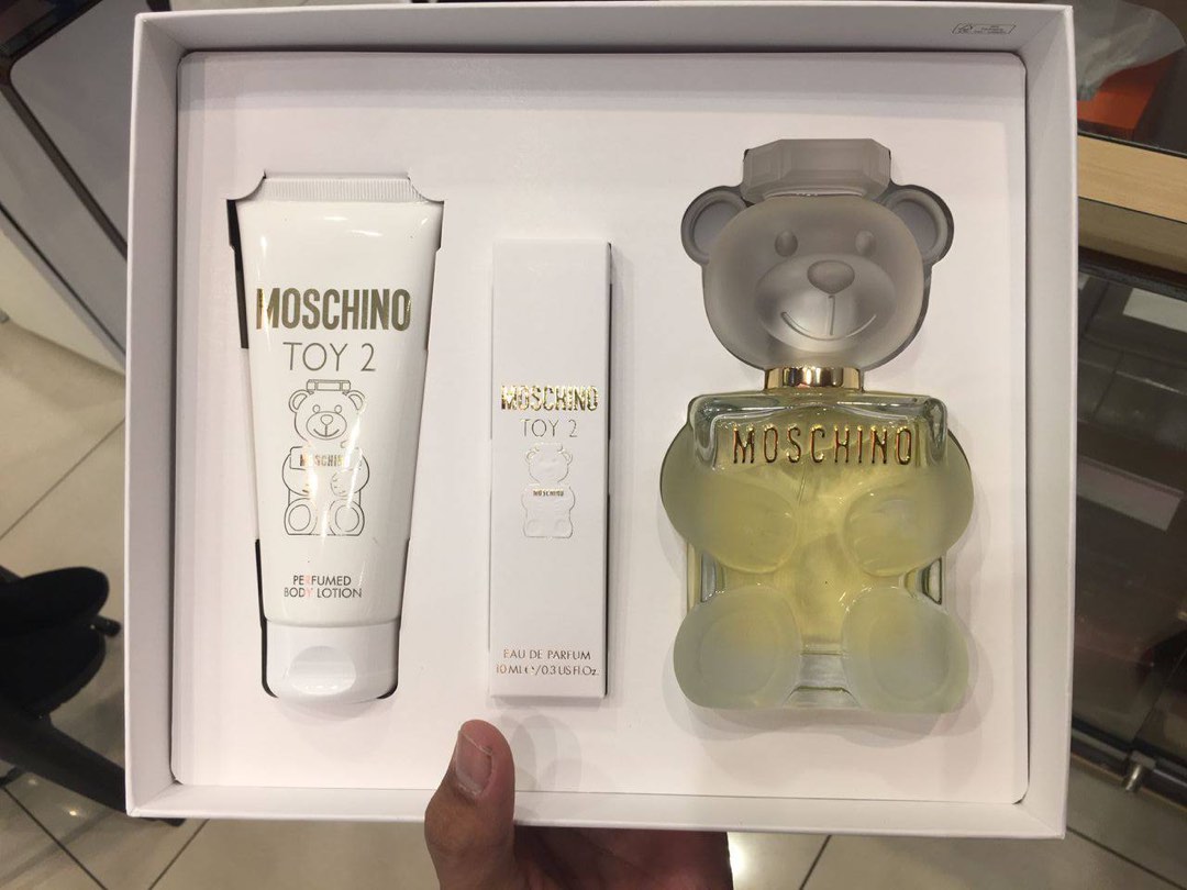 Toy clearance 2 moschino