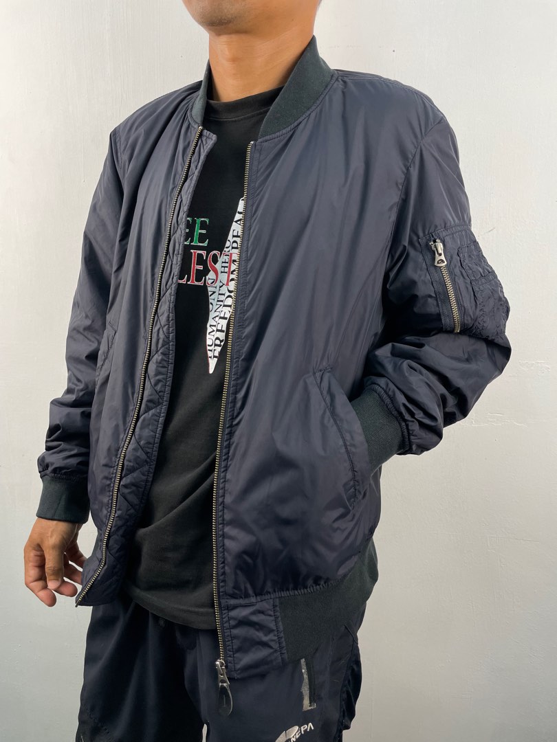 Uniqlo bomber jacket black top