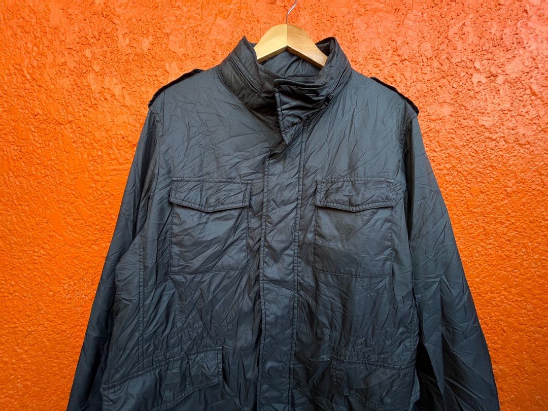 Uniqlo M65 Parka Jacket on Carousell