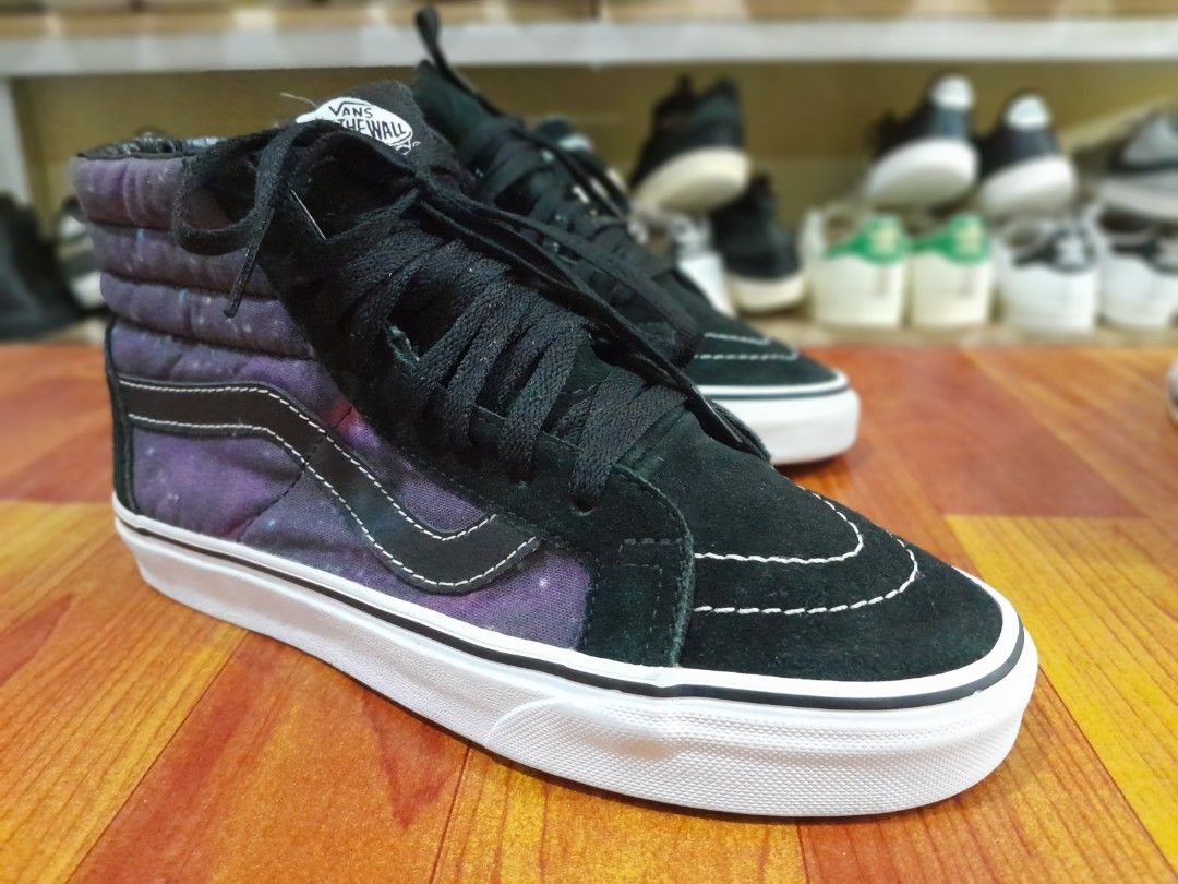 Foto sepatu vans galaxy clearance
