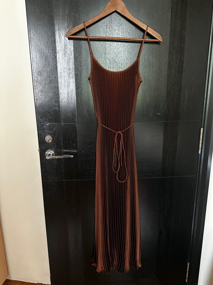 Vince Pleated Cami Dress size S Women s Fashion Dresses Sets