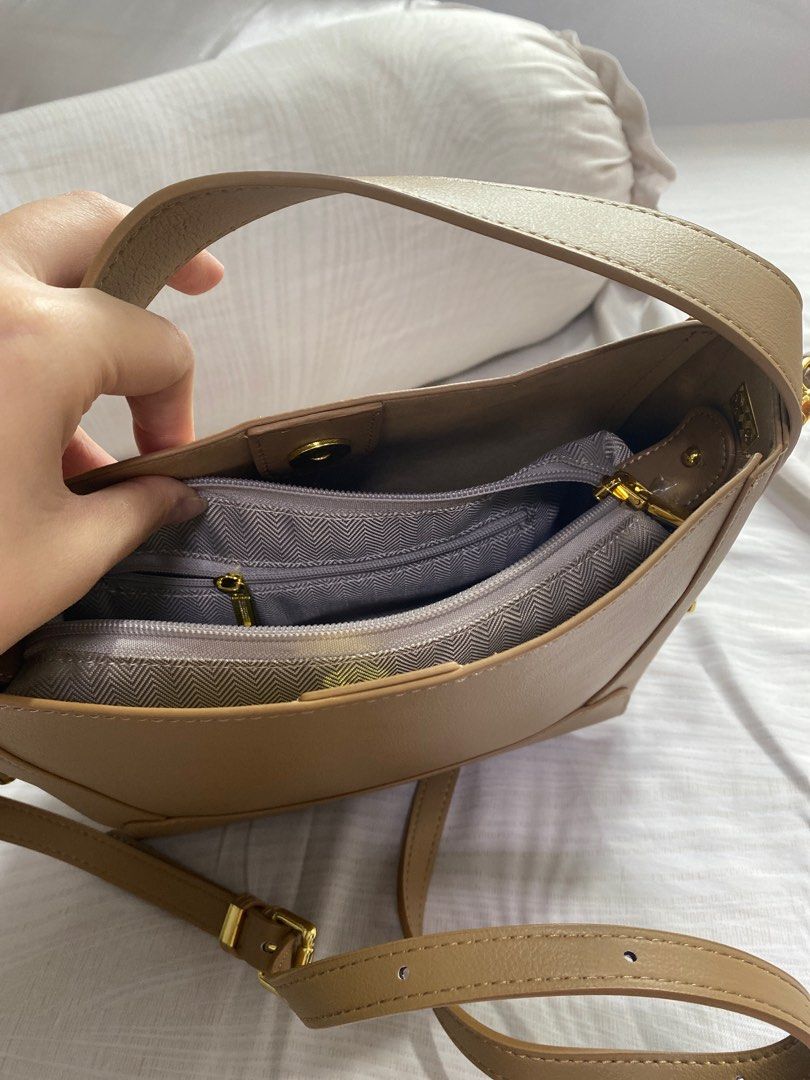 VINEY Light brown leather sling bag, Women's Fashion, Bags & Wallets