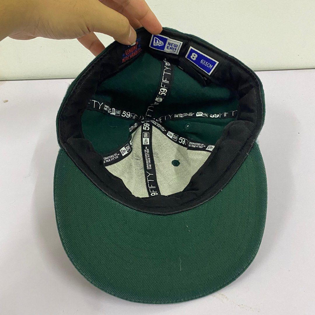 Vintage New Era New York Yankees Fullcap, Men's Fashion, Watches ...