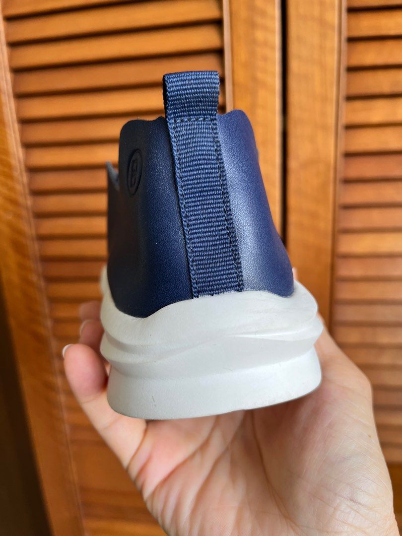 Walking shoe co online