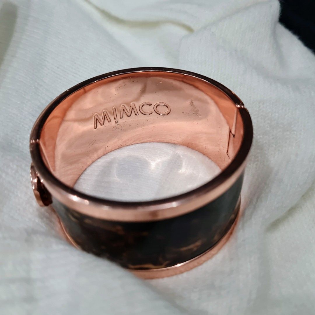 Mimco store gold bangle