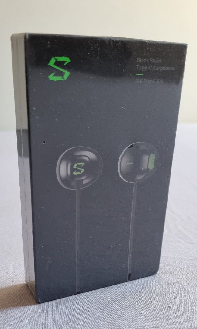Earphone black 2025 shark type c