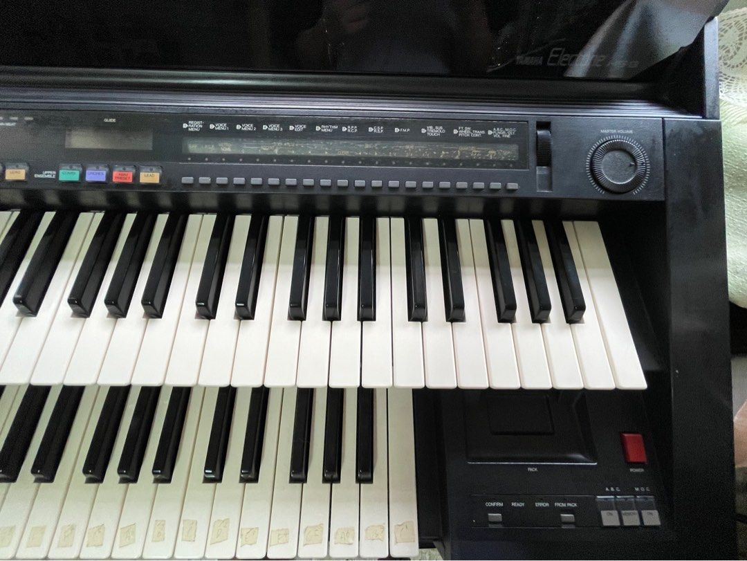 Yamaha electric Piano, Hobbies & Toys, Music & Media, Musical ...