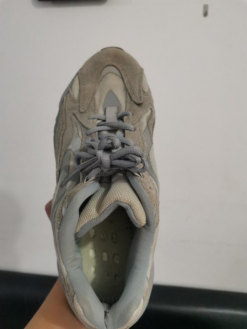 yeezy size 7.5