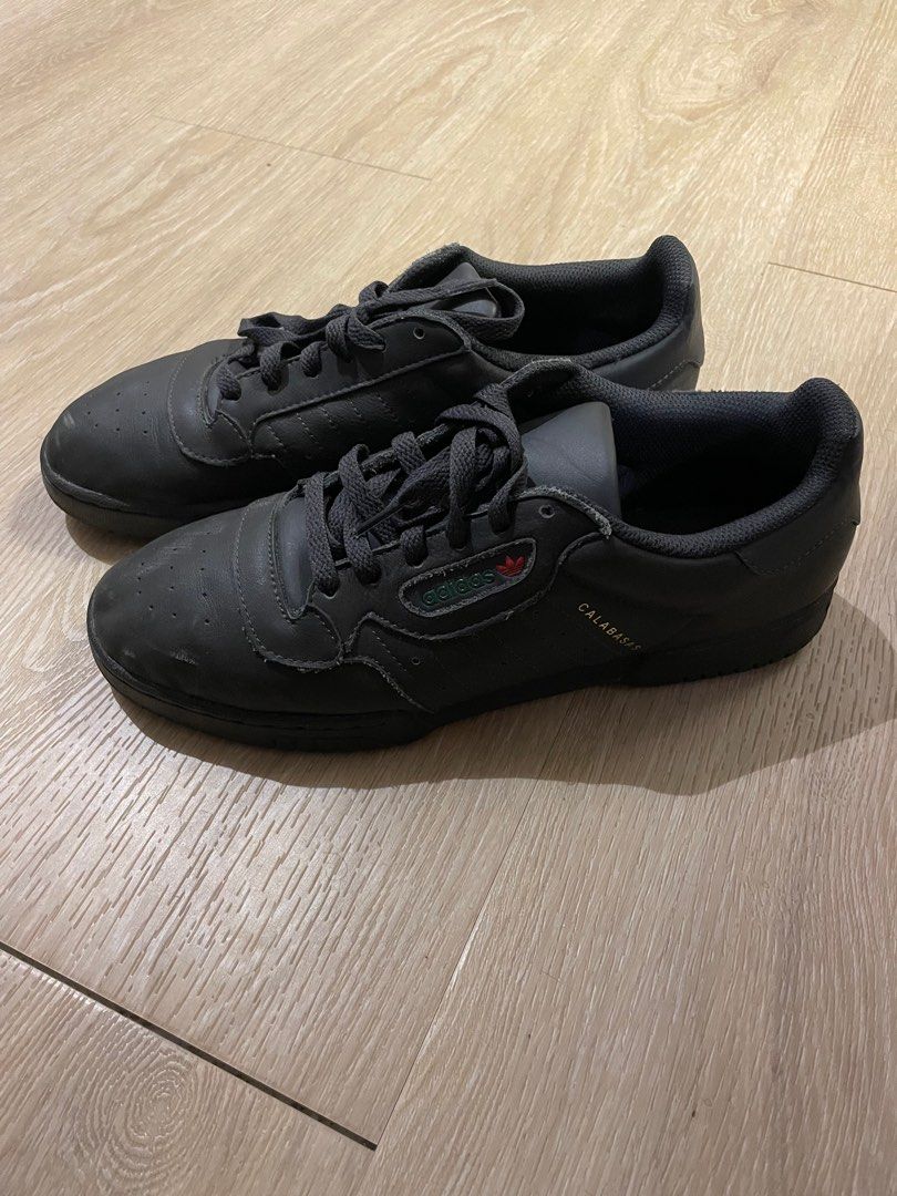 Yeezy outlet calabasas uk
