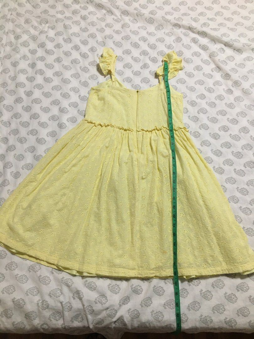 Yellow Dress for Kids (Category: Babies & Kids Fashion) located in Manila. Submitted by ampmd (Listing ID 1240685227, Image 3). Description: .