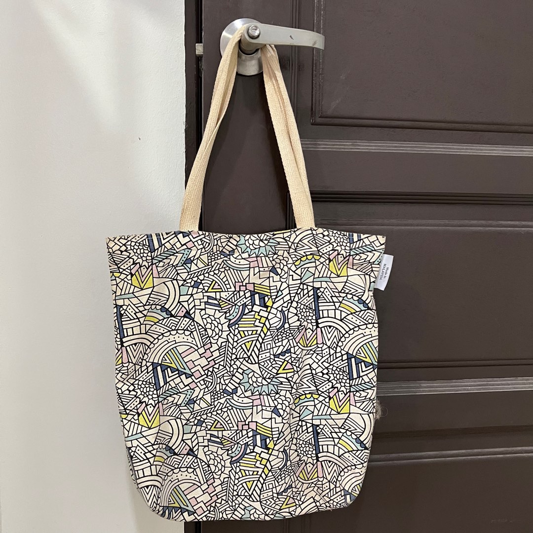 Zac x Zaini Geometry Tote Bag Women s Fashion Bags Wallets