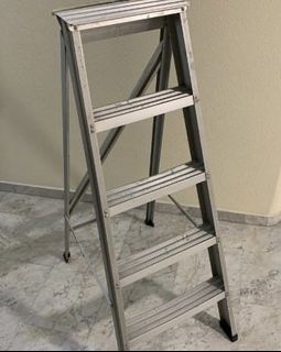 (Category: ) located in . Submitted by daviai (Listing ID 1244164554, Image 1). Description: .