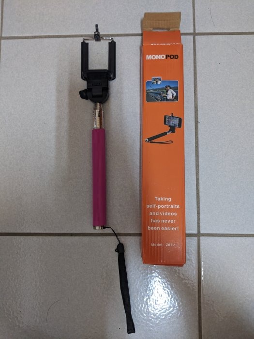(全新) 自拍桿 自拍棒 粉紅 Monopod Model Z071 Cameras and phones 手機 相機, 相機攝影, 攝影