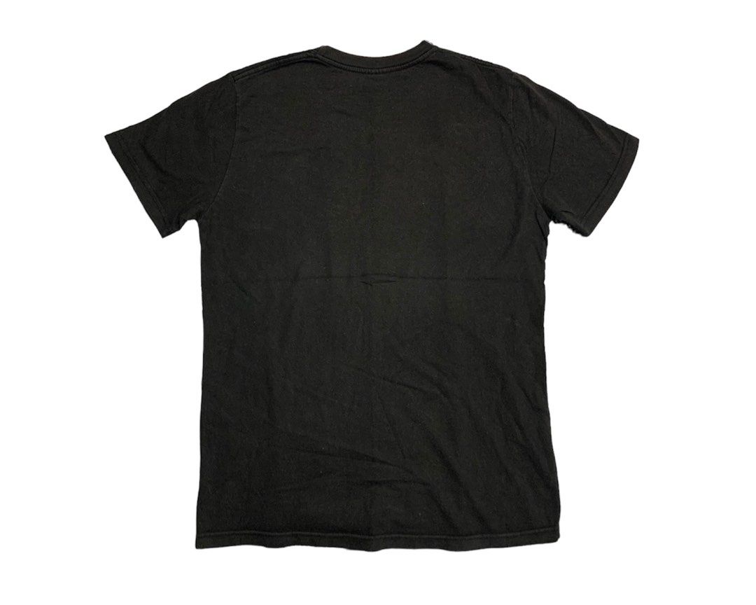 ✸ keith haring black faded shirt (Category: Tshirts & Polo Shirts ) located in Las Pinas. Submitted by cyamese (Listing ID 1244192576, Image 2). Description: brand: Bling Blick Tokyo size: L-XL condition: like new, thrifted mop: gcash / bpi mod: gogoexpress / same day delivery .