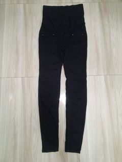 🫄 #maternity H&M  black pants
📏28-30 inches hipline