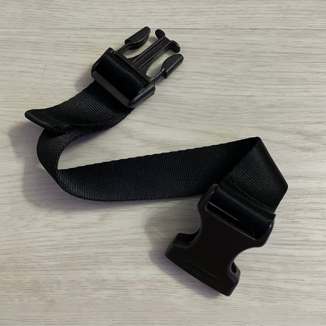 TUMI Add a Bag Strap on your Luggage , Hobbies & Toys, Travel, Travel Essentials & Accessories