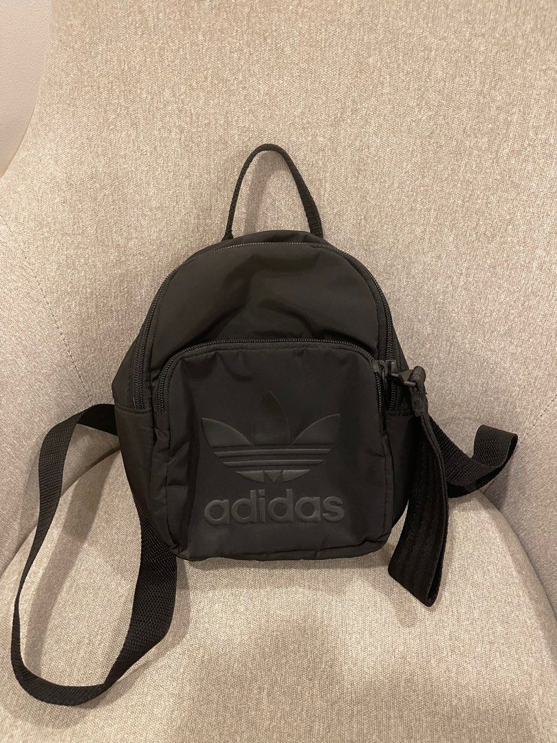 Adidas hot sale backpack girls