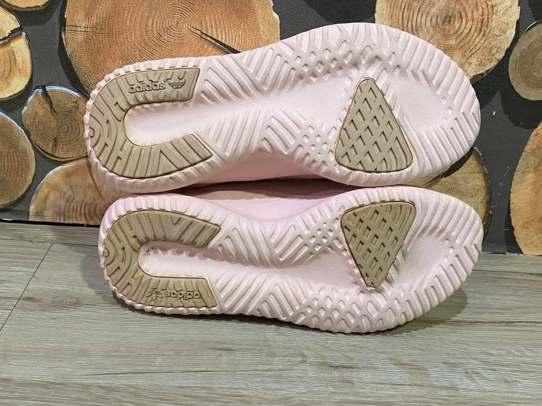 Adidas yeezy tubular rose top