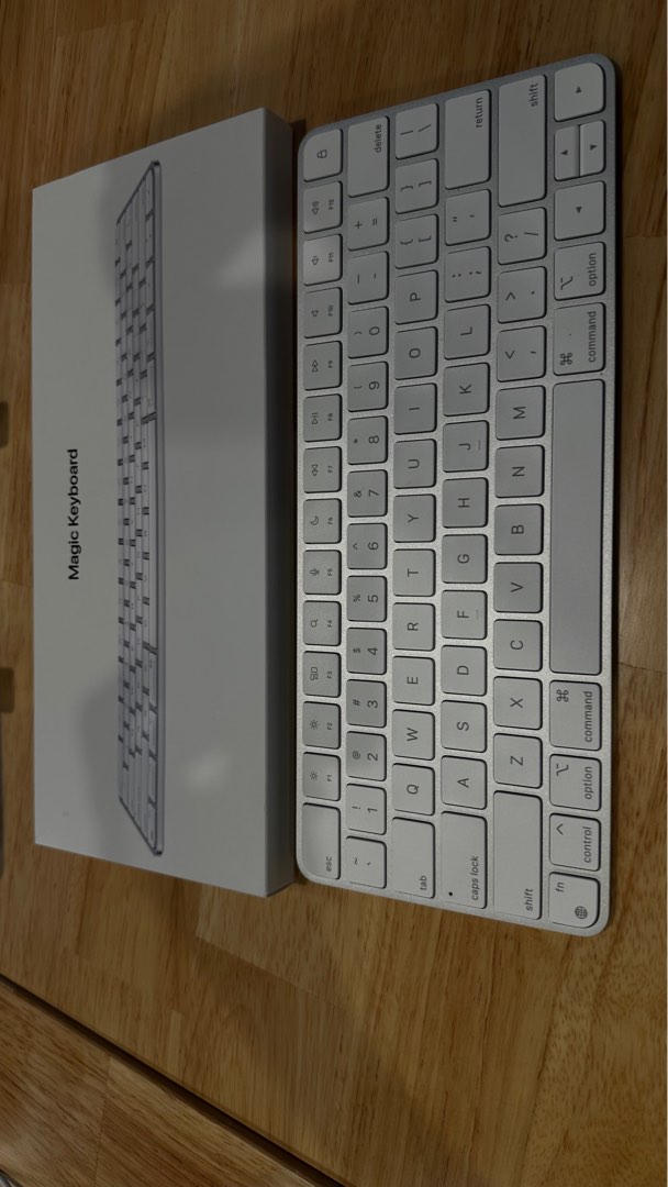 Apple Magic Keyboard, Computers & Tech, Parts & Accessories, Computer ...