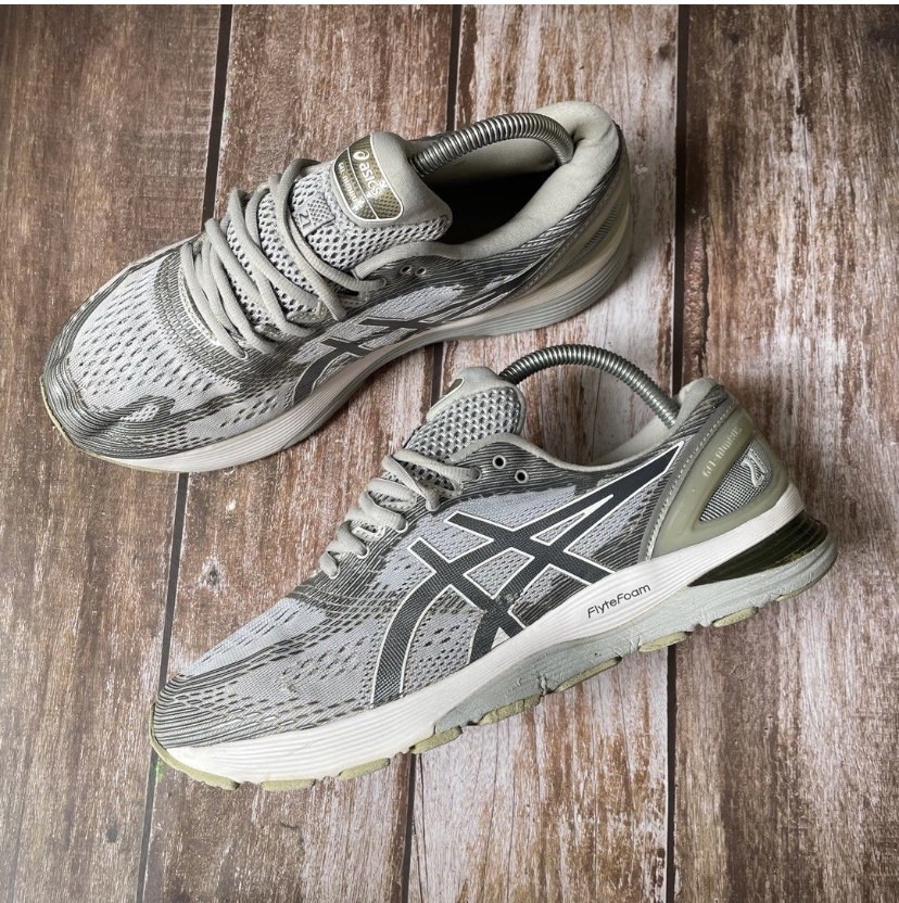 Nimbus 21 uk top