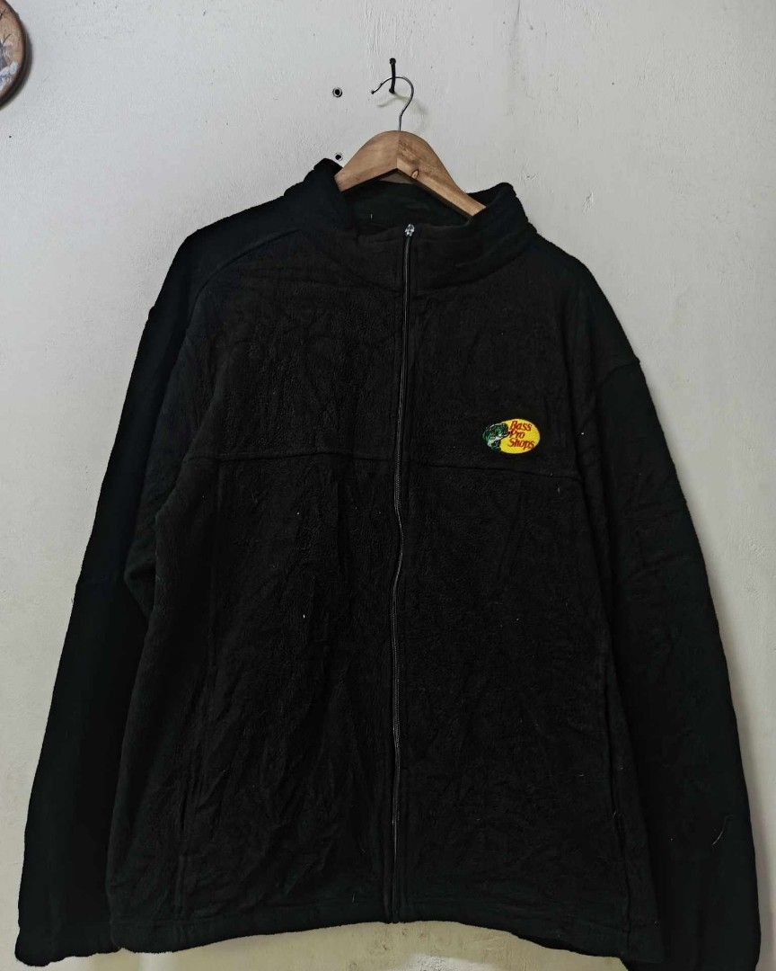 Bass pro fleecee on Carousell