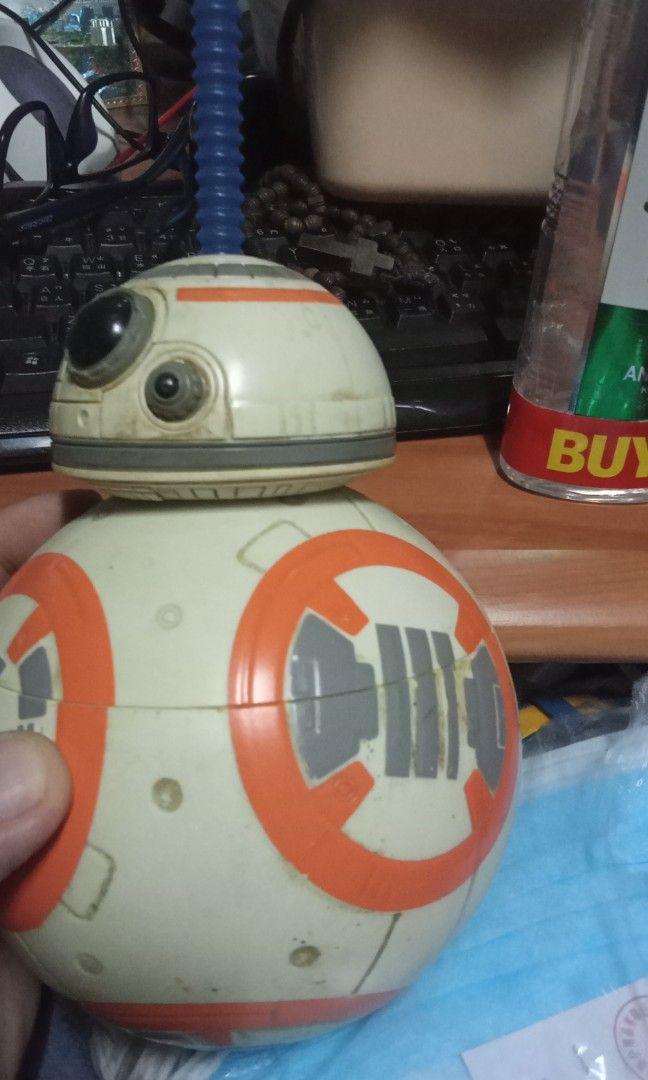 BB 8 (Category: Character Goods) located in Pasig City. Submitted by joe.pasig (Listing ID 1244202989, Image 3). Description: Never used. purchased in HK Disneyland. nalagyan lng tubig. pag bili ganito na tlga cya. well kept. wala na yung tag pinabili ko lng dati sa HK. Hesitant seller po to this item. Kasi I collect star wars item din..