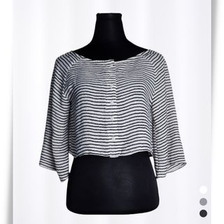 Black & White Stripes: Loose Cropped Blouse