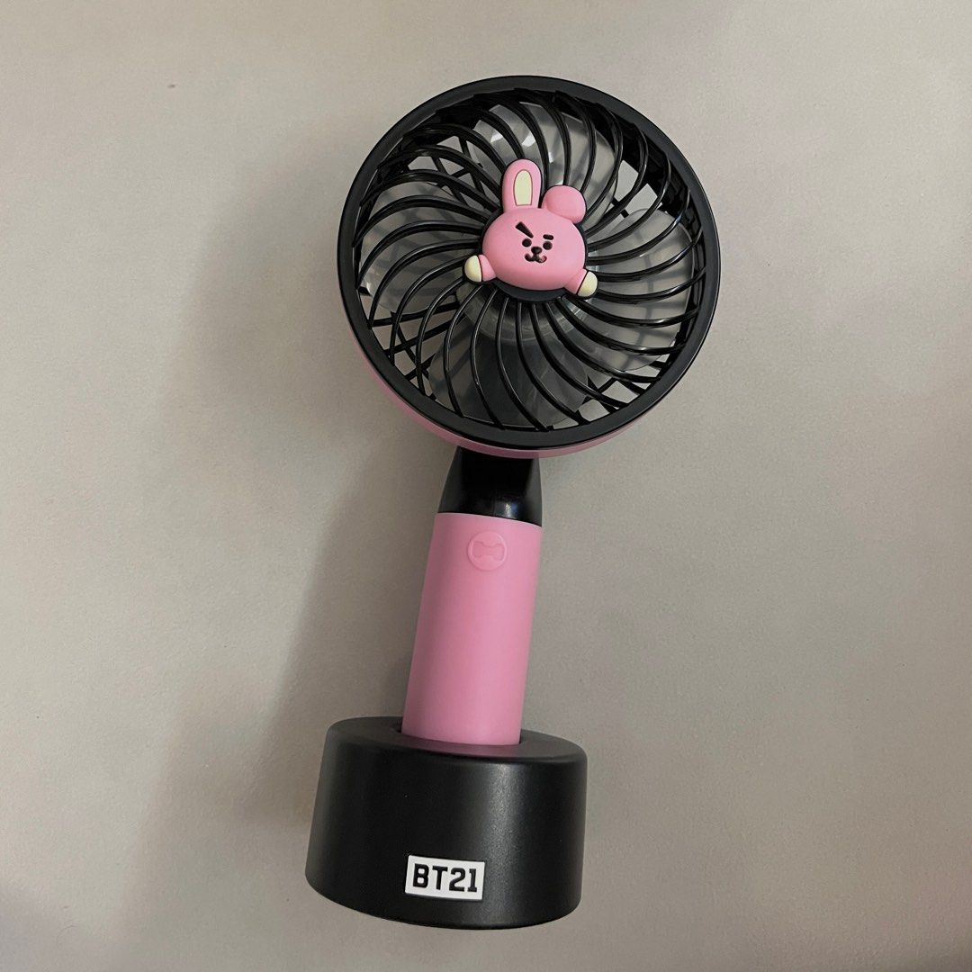 Bt21 Cooky Handy Fan, Hobbies & Toys, Memorabilia & Collectibles, K-Wave On  Carousell