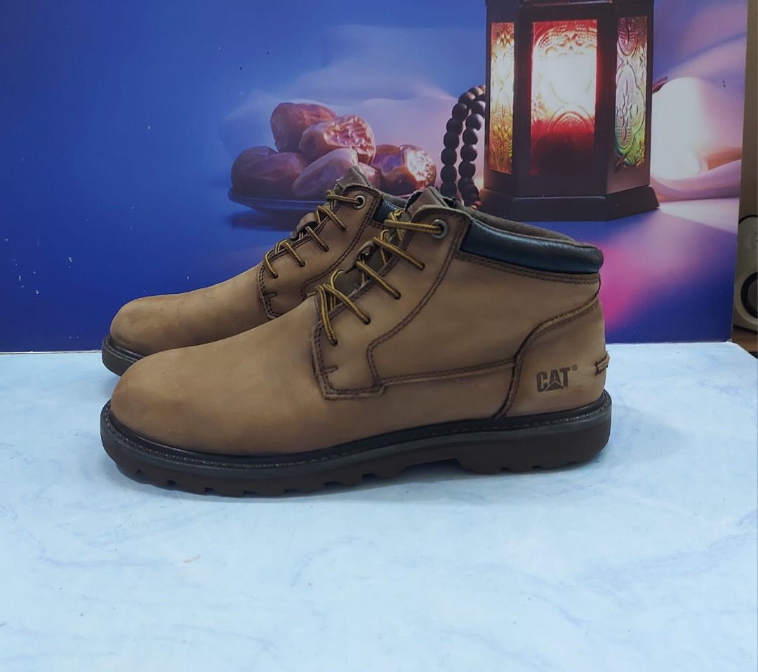 CATERPILLAR Chukka Boots P720574 Doubleday Size 43 Fesyen Pria Sepatu Sepatu Boot di Carousell