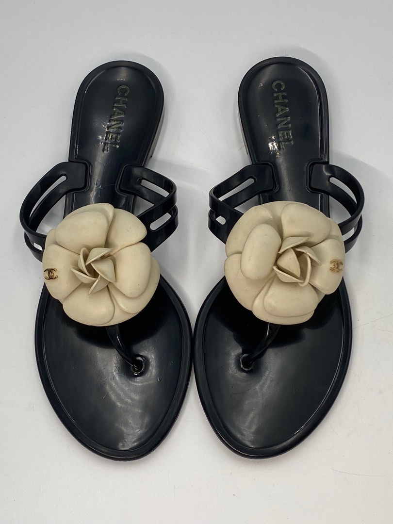 Chanel Thong Sandals, Luxury, Sneakers & Footwear on Carousell