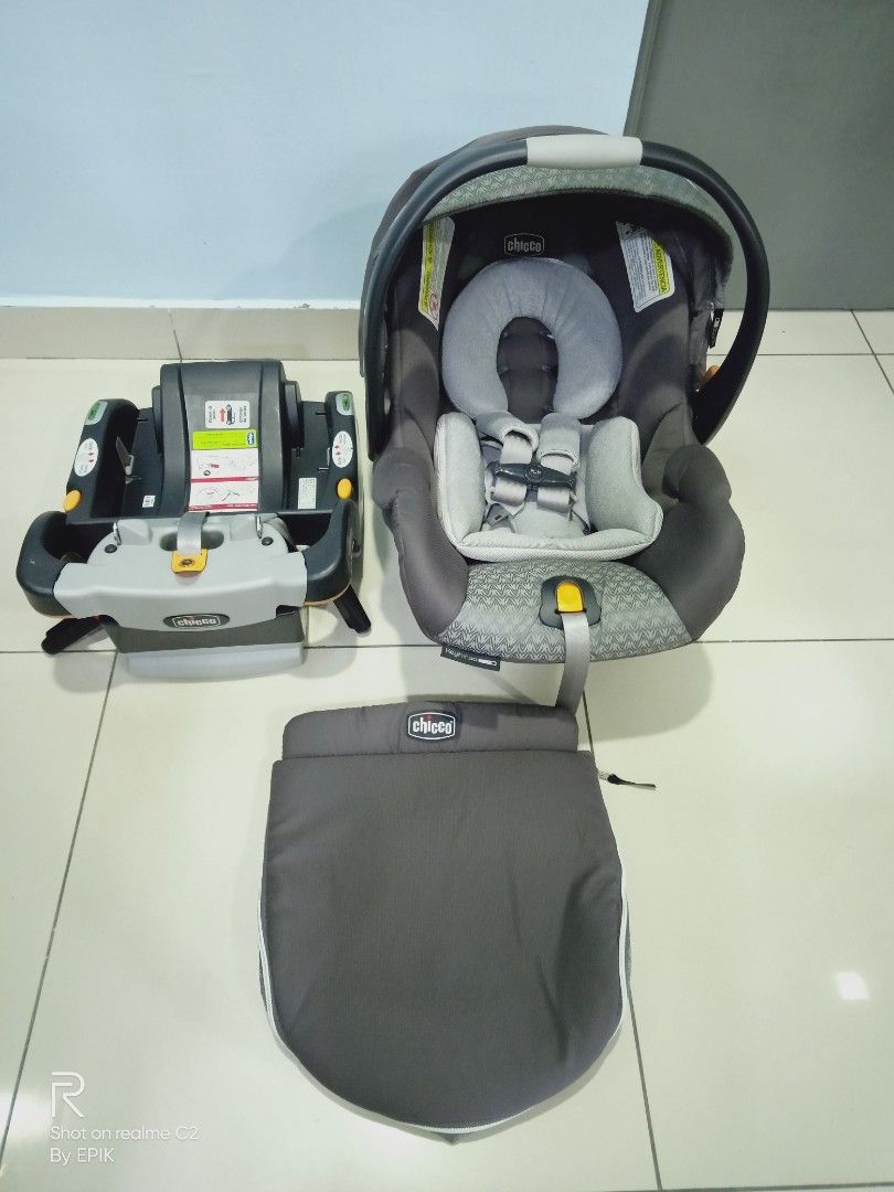 Chicco nextfit store zip base