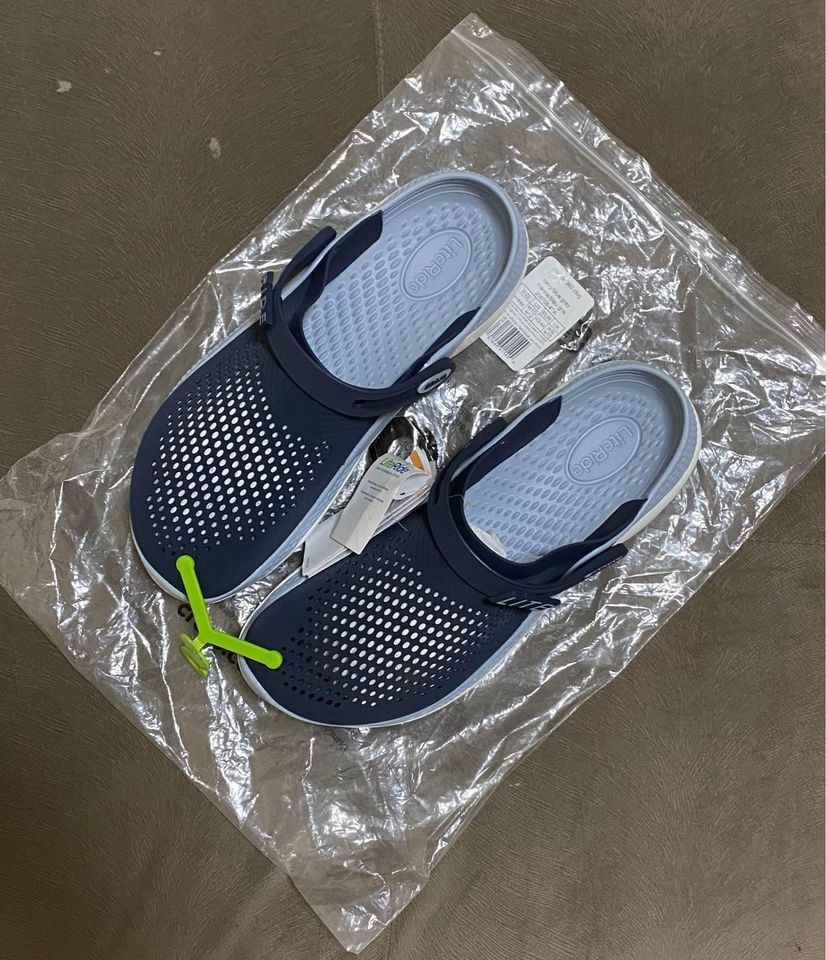 M10 crocs size top