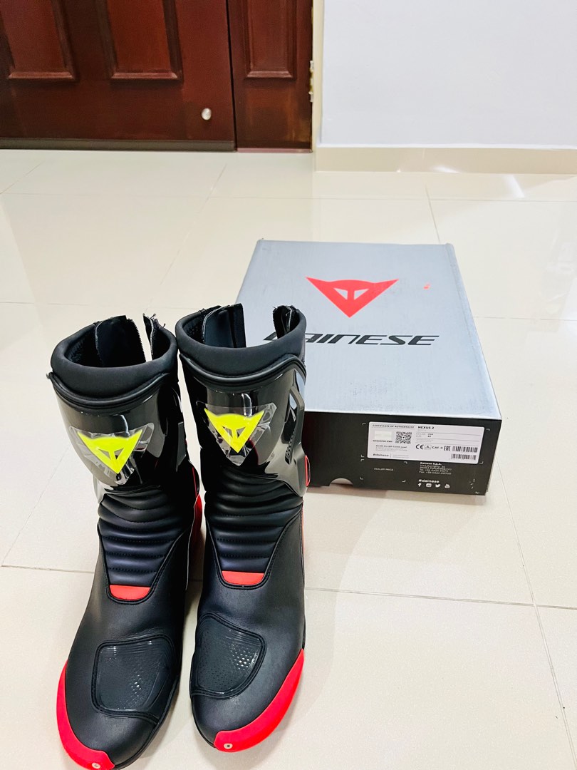 Dainese racing boots online