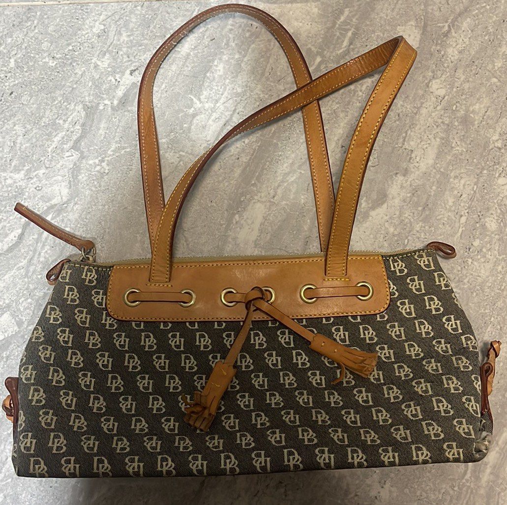 Dooney and Bourke, Luxury, Bags & Wallets on Carousell