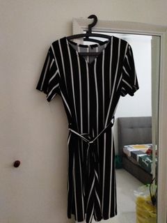 (Category: ) located in . Submitted by cutmedown.studio (Listing ID 1244111070, Image 1). Description: .