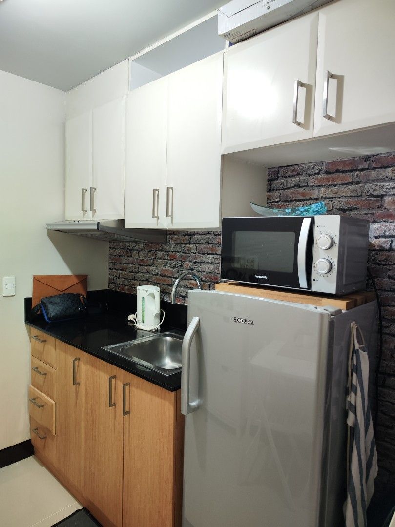 Condo For Rent in Manhattan Garden City Fully Furnished Executive Studio Unit Cubao Edsa Qc