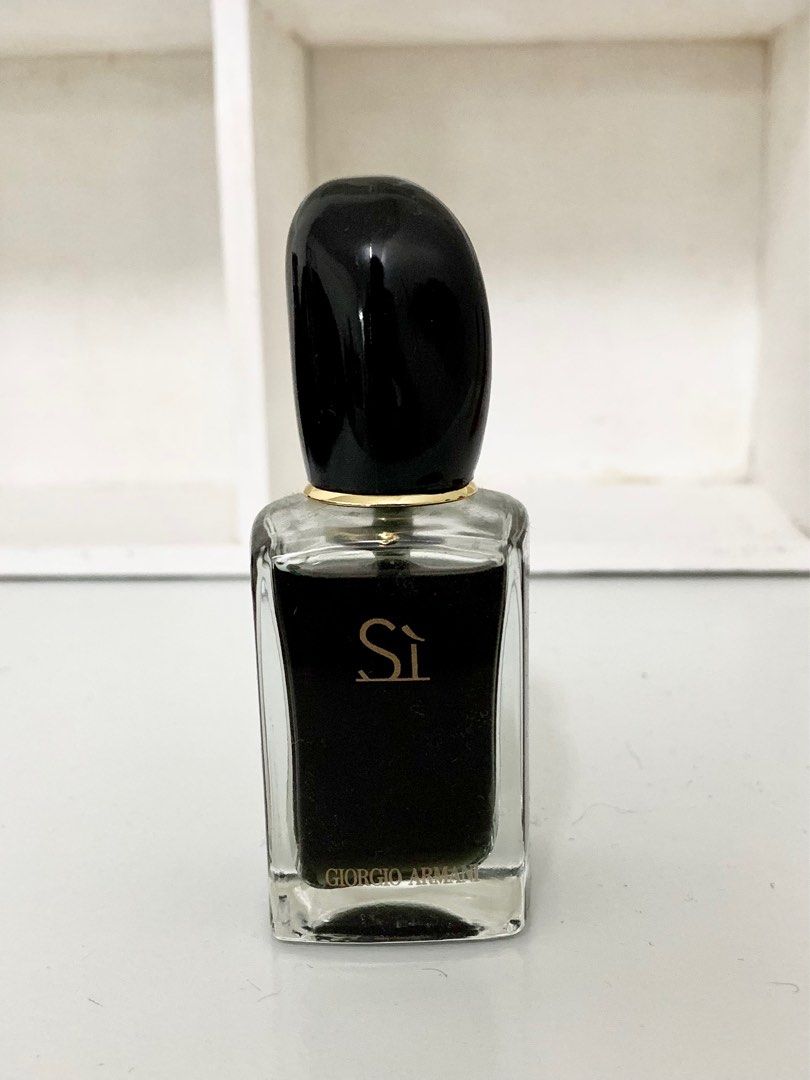 Giorgio armani deals perfume si black