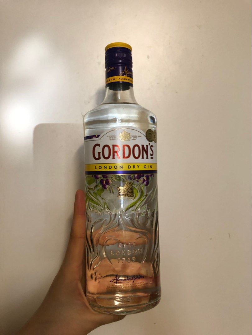 GORDON'S DRY GIN ジン 750ml Gordon´s Dry Gin 750ml 40% 1957年製