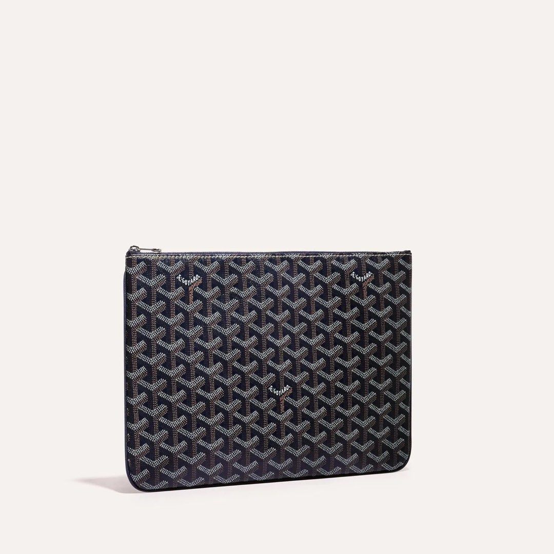 Authentic Goyard Senat Pouch in MM size in Navy Blue colour, Luxury, Bags &  Wallets on Carousell