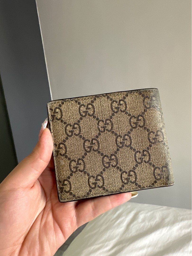 Gucci Wallet - Tiger Print GG Supreme Wallet, Men's Fashion, Watches &  Accessories, Wallets & Card Holders on Carousell