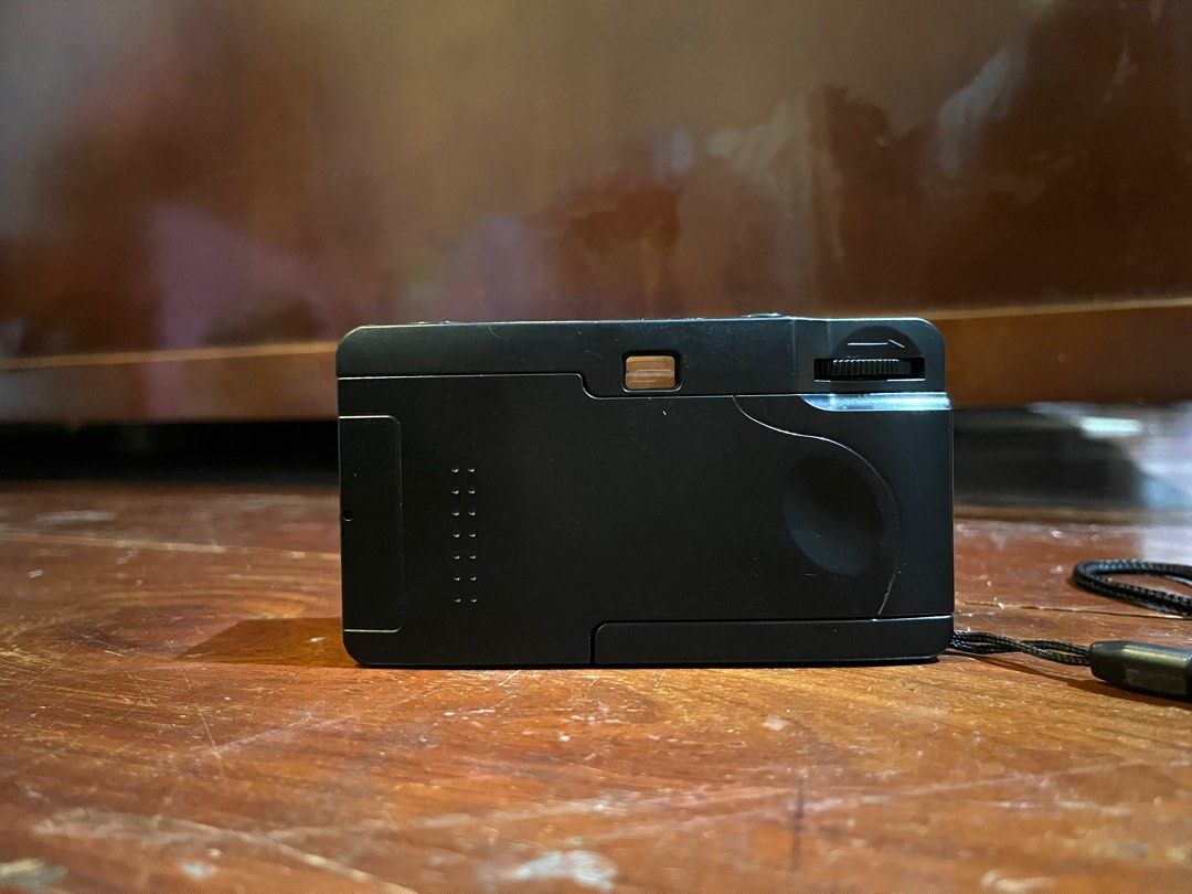 Harman Reusable Film Camera, Photography, Cameras on Carousell