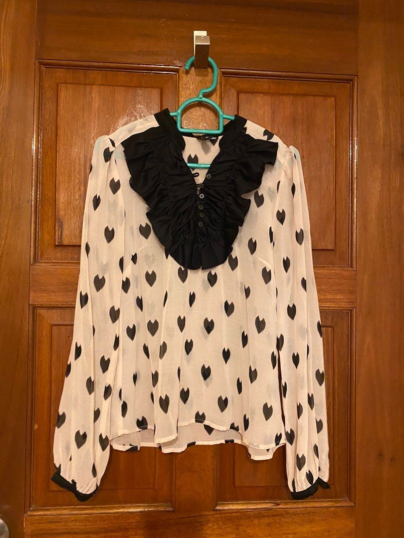 H M Heart Shaped Blouse Women s Fashion Tops Blouses on Carousell
