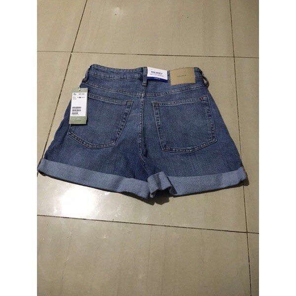 H M Mom Shorts Ultra High Waist Denim Fesyen Wanita Pakaian