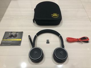 Jabra Evolve 75 with Charging Stand
